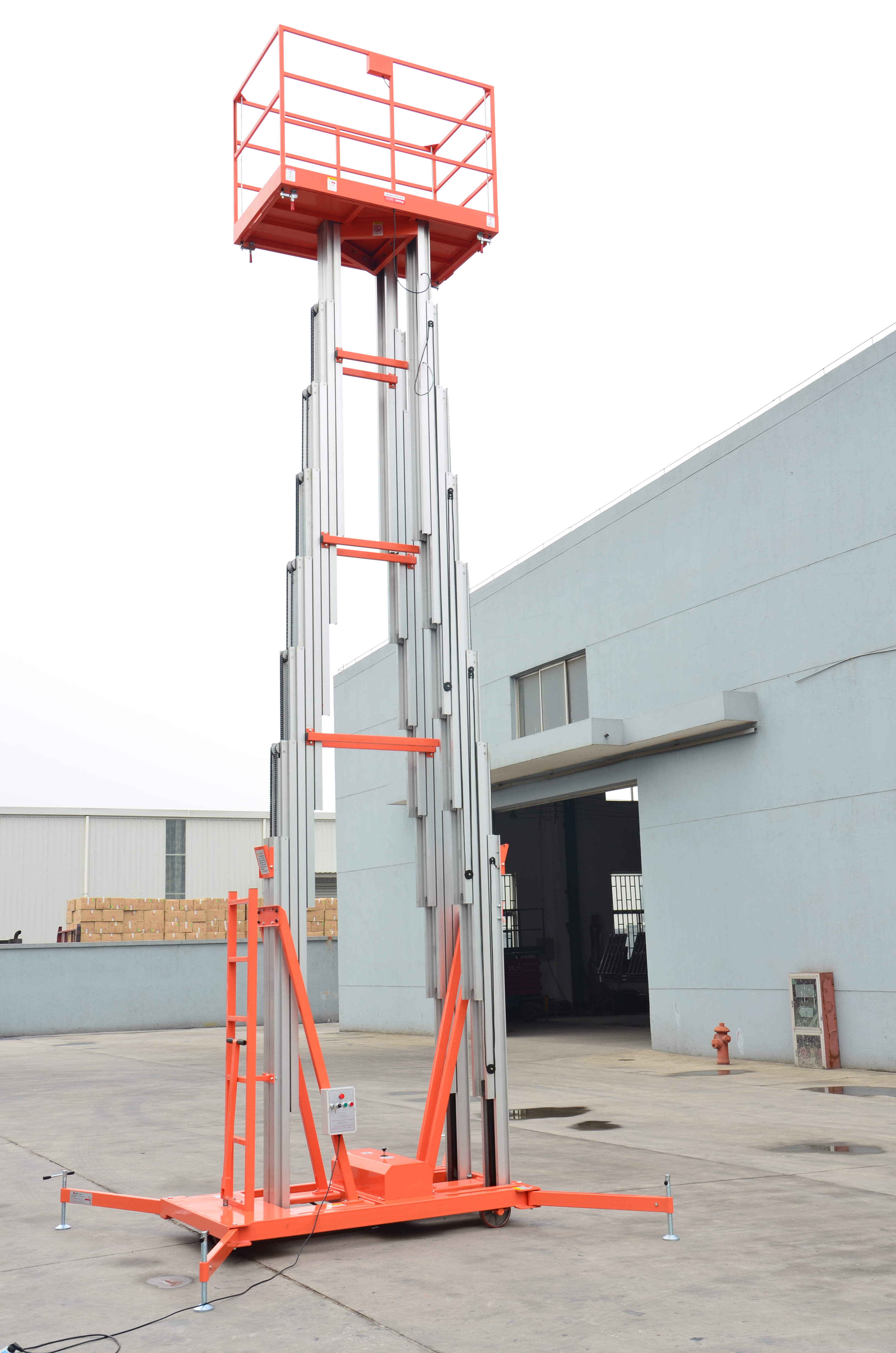 Piattaforma di lavoro aereo Alum.Mast GTWY-T